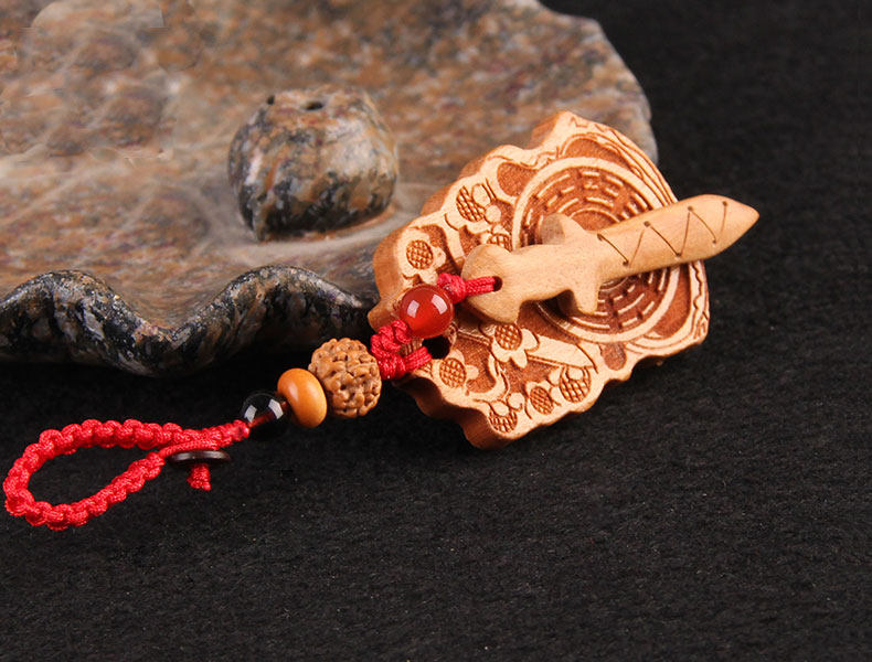 桃木桃花斩钥匙扣七星桃花斩七星桃木剑小八卦镜挂件