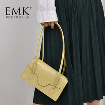 Advanced texture French shoulder underarm bag 2021 new niche design fashion fashion fashion simple Hand bag tide