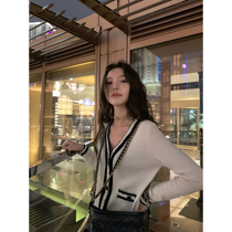 YUYUREAL-earthly rich and expensive flowers full wool small fragrant knit cardiovert womens autumn new v collar sweater jacket