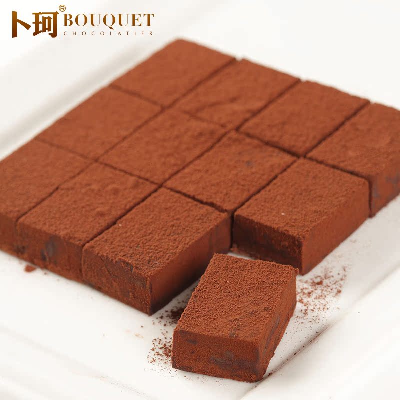 卜珂【原味生巧克力礼盒150g】好吃的可可脂黑巧克力手工零食礼盒产品展示图1