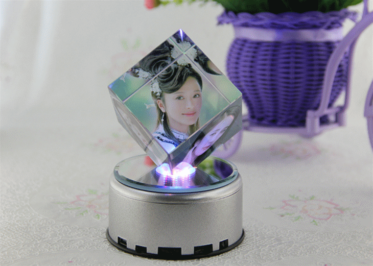 水晶魔方摆台diy水晶照片相片定制旋转制作生日礼物创意礼品