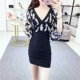 Mùa hè 2021 mới voan in trumpet tay áo sexy cắt thấp cổ chữ v túi mỏng hông váy yếm của phụ nữ - váy đầm