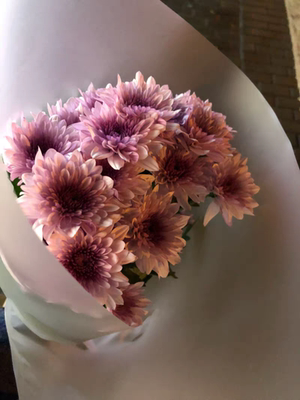 衣服很漂亮 可以做裙子也可以做披肩 夏天里一道靓丽的风景 尤其适合去海边的时候 拍照非常棒 喜欢的小伙伴可以放心买😊淘几年才知道原来评论85个字才会有积分。所以从今天到以后，这段话走到哪里就会复制到哪里。首先要保证质量啊，东西不赖啊。不然就用别的话来评论了。不知道这样子够不够85字。谢谢老板的认真检查。东西特别好，我不是刷评论的，我是觉得东西好我才买的，你会发现我每一家都是这么写的。因为复制一下就好了。