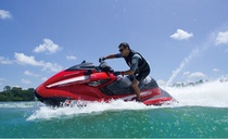 Yamaha motorboat four-stroke 3 human boat FZR SVHO 1812CC