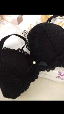 宝贝漂亮，内里是纯棉的，这个价格超值，喜欢的可以下手了！