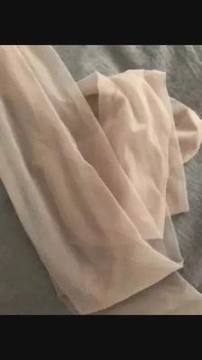 袜子收到了，很满意，颜色也很自然，很喜欢，下次也会继续光临本店