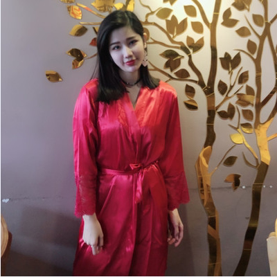 质感很好，穿上很丝滑，没色差