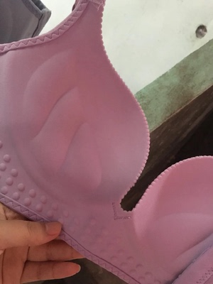 穿起来挺舒服的，颜色也喜欢