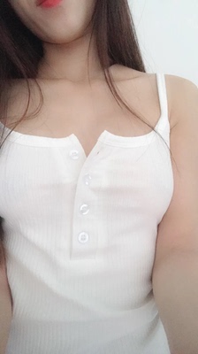 宝贝收到了谢谢卖家用心的包装，质量真是太好了，非常好看面料超级舒服，真的是太有型啦，特别满意非常性感