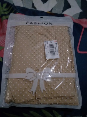 裤子收到了~太柔软了舒服~也不透还不卷边太喜欢了大爱