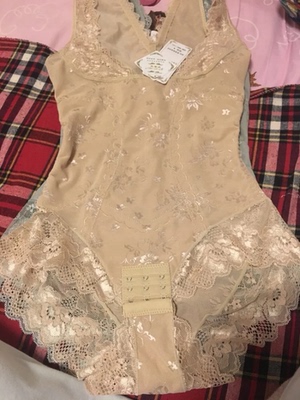 宝贝收到了！给妈妈的，穿的很舒服，也算是比较藏肉了，质量也很好，值得购买！