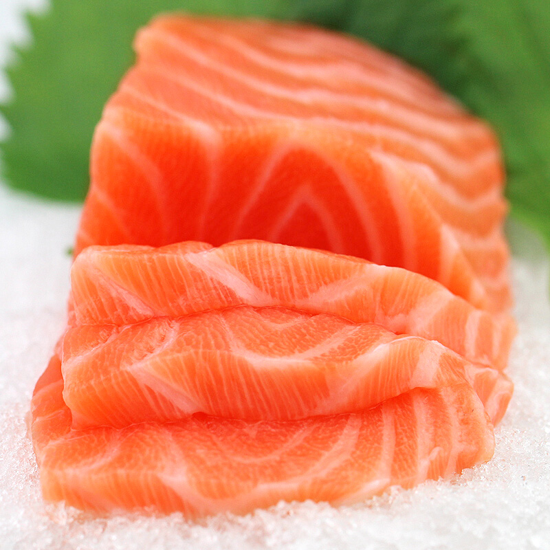 fresh imported salmon sashimi boutique middle section chilled salmon net meat 150g  mustard + soy sauce