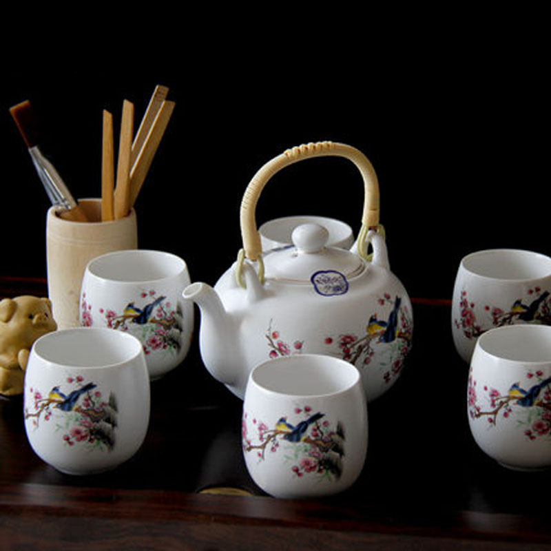 Jingdezhen ceramic tea set the home side the kung fu tea set modern tea pot is suitable for a gift