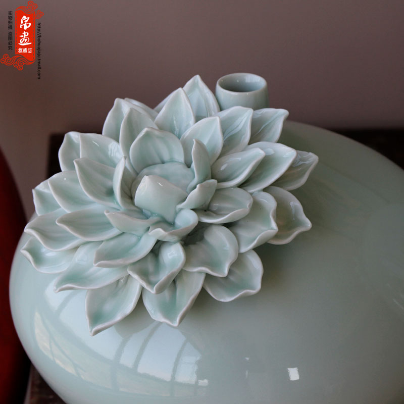 Jingdezhen ceramic checking shadow green dry flower vase living room furnishing articles creative flower implement decoration household flower receptacle