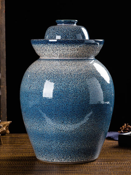 Kimchi Jar Jingdezhen 세라믹 가정 밀봉 캔 작은 두꺼운 사슈아의 오래된 황갈색 도자기 도자기 산세 마늘 Kimchi Jar Jingdezhen 세라믹 가정 밀봉 캔 작은 두꺼운 사슈아의 오래된 황갈색 도자기 도자기 산세 마늘