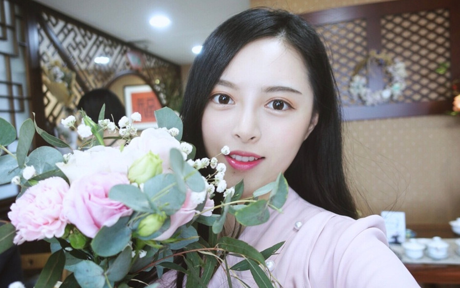 默小宝美妆店