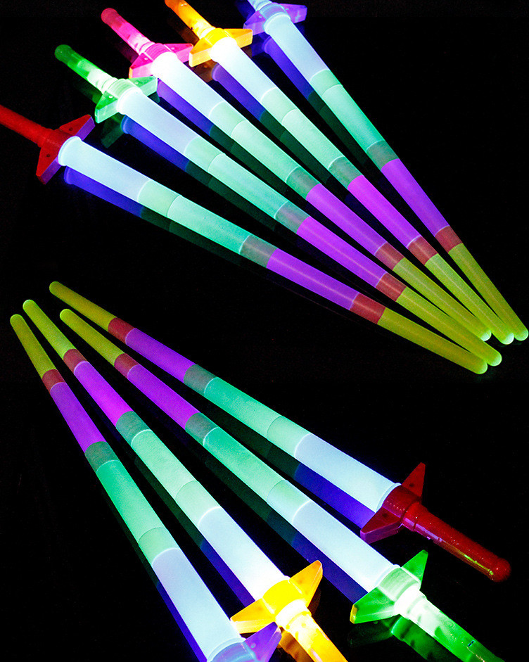 发光玩具剑广场摆摊儿童夜光四节伸缩荧光棒2019新款网红夜市玩具