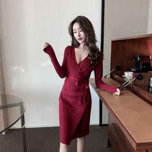 Sexy long sleeve V-neck irregular lace up knitted bottom dress