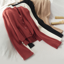 2021 spring new vintage V-neck knitted cardigan sweater outside long sleeve short jacket womens 8006