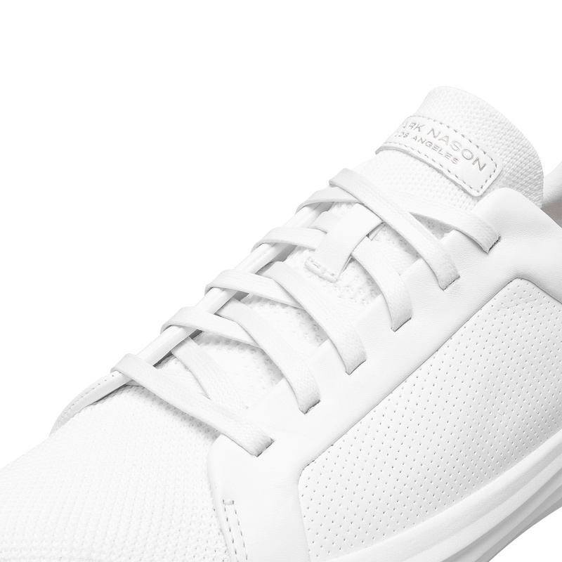 Skechers斯凯奇2020新款设计师款男子街拍小白鞋板鞋休闲鞋68688 Skechers斯凯奇2020新款设计师款男子街拍小白鞋板鞋休闲鞋68688
