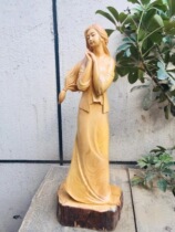 The mermaids too much of a cliff Bergen sculptures at the mercy of the cliff Berliga wood carvings and the cliffs.