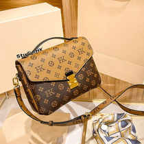 France DUDK Special Cabinet Light Extravagant Women Bag Advanced Retro Postman Bag Old Flowers Genuine Leather Single Shoulder Oblique Satchel Bag