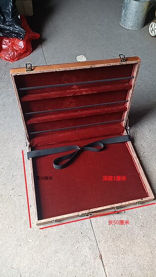 핫팟 나무 복고풍 연기 상자 도구 바 담배 상자 야간 시장 매달려 박스 목 담배 상자 활동 소품 핫팟 나무 복고풍 연기 상자 도구 바 담배 상자 야간 시장 매달려 박스 목 담배 상자 활동 소품