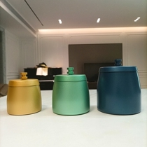 Creative windproof ashtray stainless steel thickened anti-fall living room household large fashion bar Internet cafe ashtray car