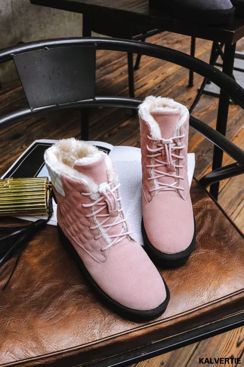 粉紅色miumiu袋 粉紅色黑色中筒靴靴平跟磨砂交叉綁帶拼色格子秋冬靴子女鞋 miumiu包袋