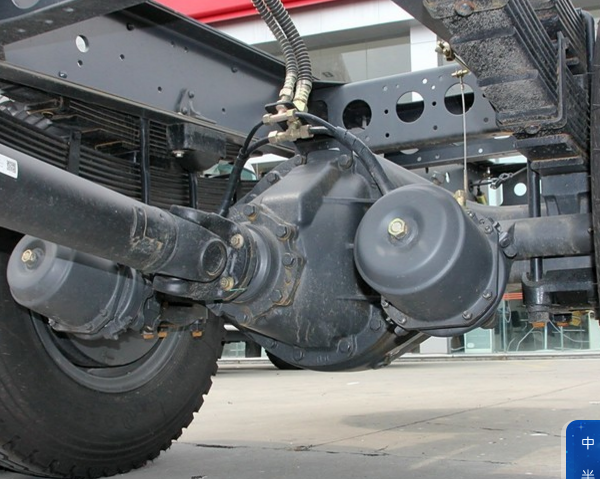 东风商用车天锦中180马力4x26.75米载货车底盘后桥差速器总成