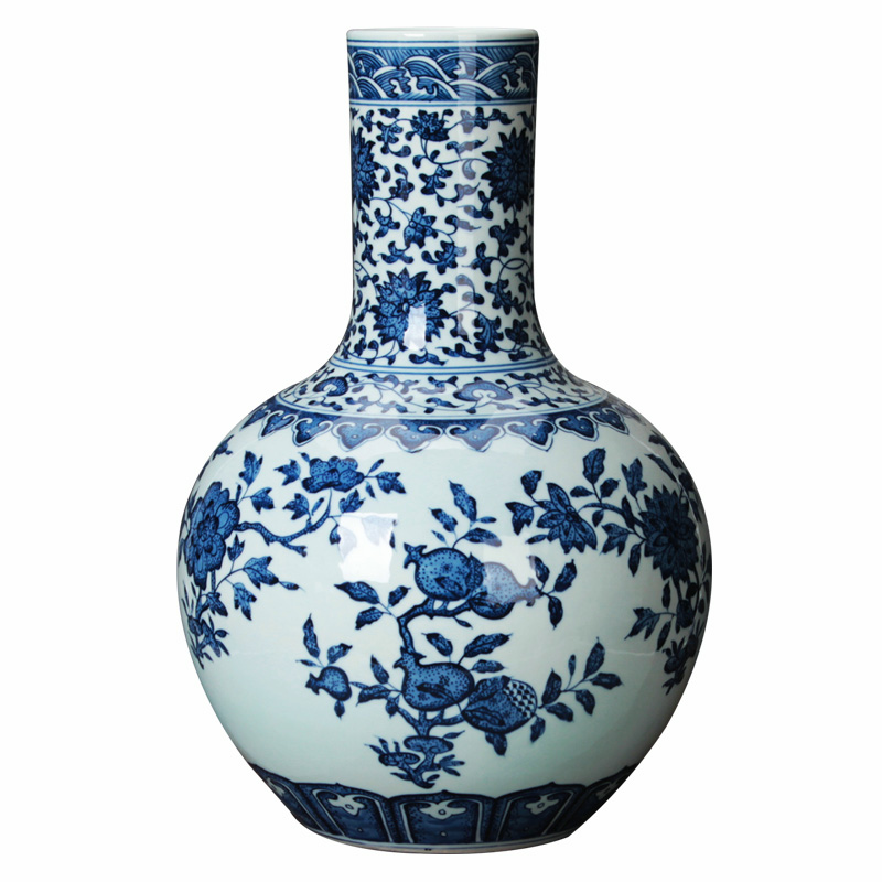 Jingdezhen ceramics vase furnishing articles hand - made antique bound branch pomegranate grain celestial vase of blue and white porcelain collection