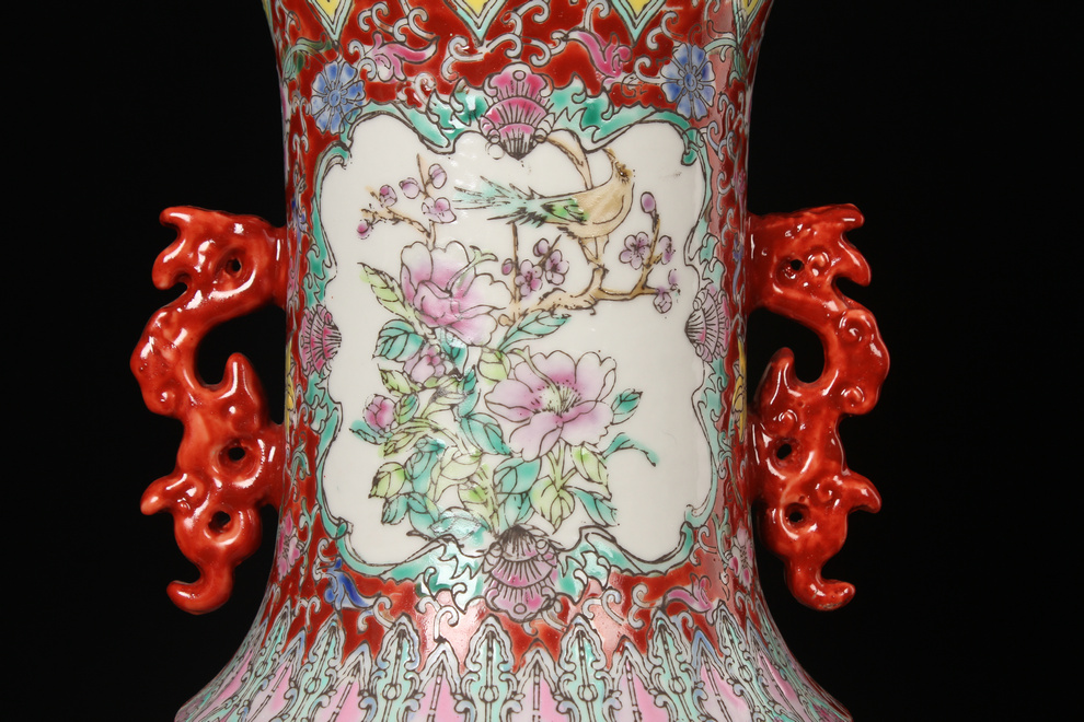 Art porcelain factory enamel ears open places had vases, antique Chinese style household furnishing articles decoration arts and crafts