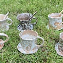 Jingdezhen handmade coffee cups come in different sizes and can be customized. For details please contact customer service.