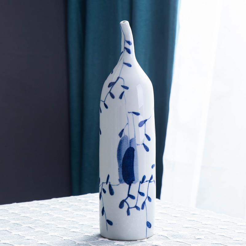 Jingdezhen ceramic vase hand - made creative home furnishing articles, small pure and fresh and dried flowers, flower arrangement table soft adornment ornament
