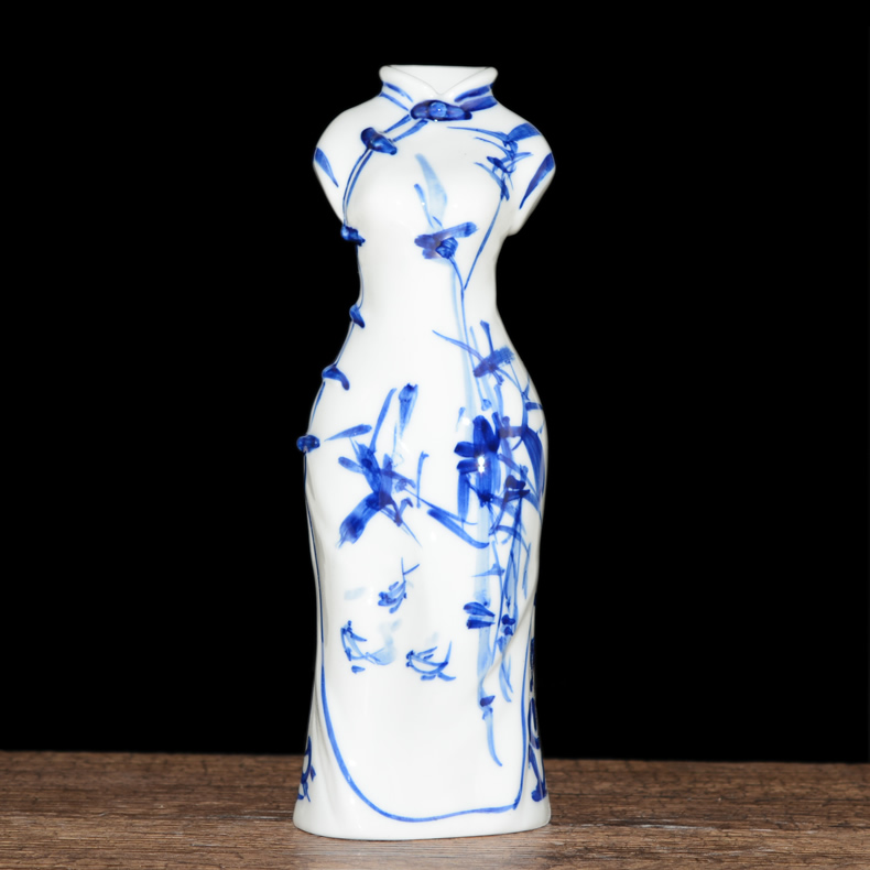 Jingdezhen ceramics creative hand - made cheongsam blue and white porcelain vases, small wine sitting room adornment handicraft furnishing articles