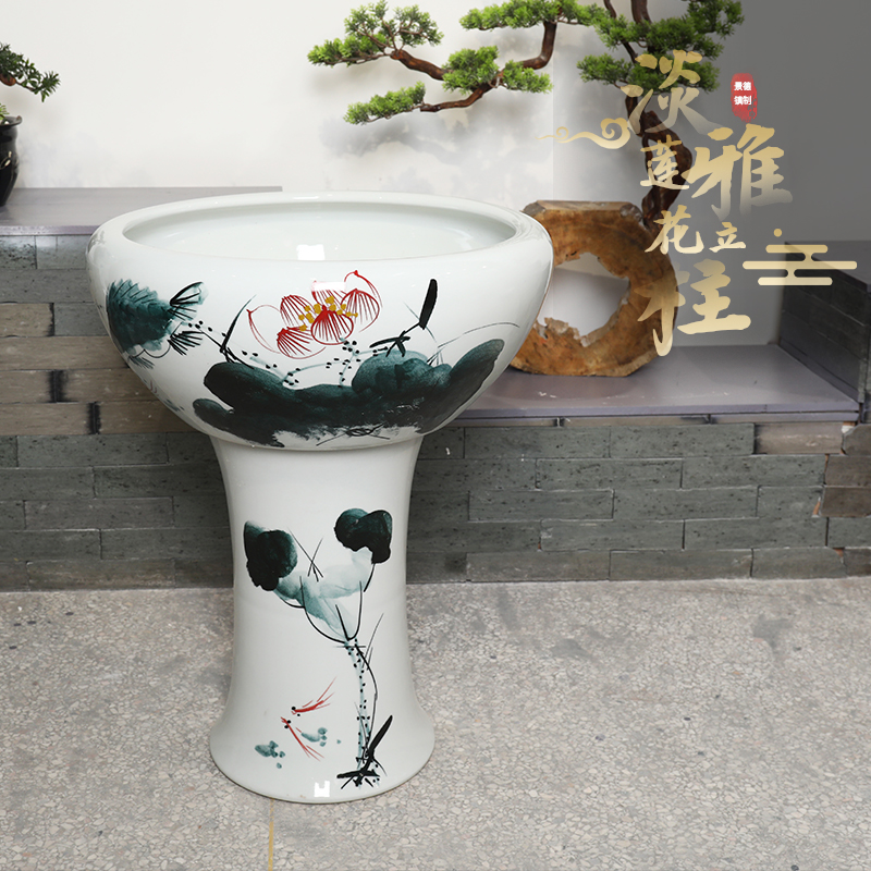 Jingdezhen ceramic floor pillar type tank oversized goldfish bowl lotus lotus feng shui is suing koi cylinder