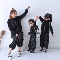 2021 spring and autumn new mother and daughter mother and child parent-child clothing tide Korean version black cotton jacket black grid radish pants suit