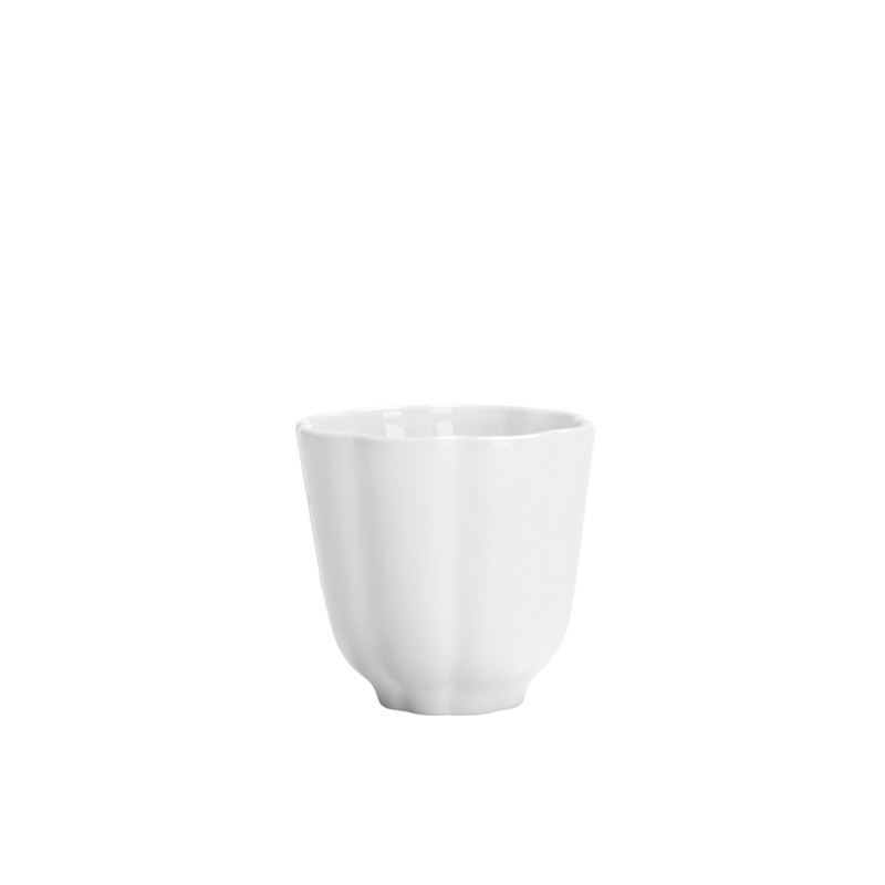 Small ceramic cups a single sample tea cup Small masters cup white kung fu tea set white cup only a cup of tea