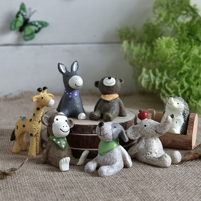 Home decor ideas at the sky small animal ornaments TV cabinet office desktop gardening pots props furnishings Home decor ideas at the sky small animal ornaments TV cabinet office desktop gardening pots props furnishings