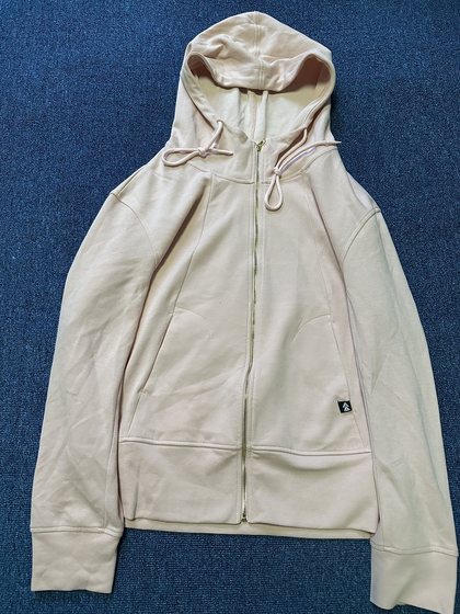 Sports and leisure street sports hooded jacket comfortable warm versic jacket jacket
Sports and leisure street sports hooded jacket comfortable warm versic jacket jacket