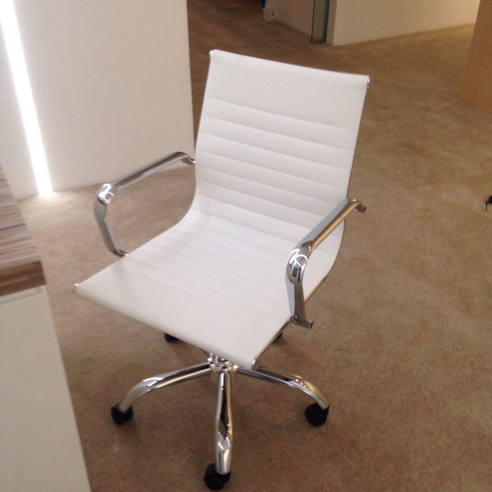 临赫白色皮质办公椅 会议椅 接待椅 办公转椅 培训椅 家用椅子
