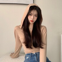 Early spring 2021 New retro temperament Joker age age reduction Joker slim design hat T-shirt Slim long sleeve top