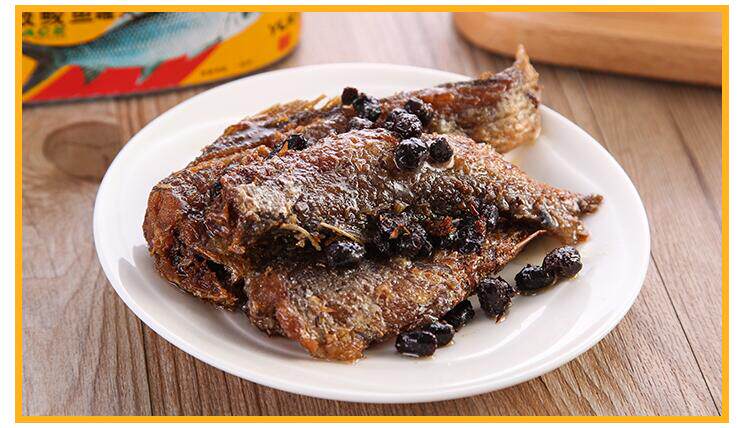 展示与对比:广东粤花牌金装豆豉鲮鱼罐头豆鼓鱼海鲜下饭菜佐餐227g*3