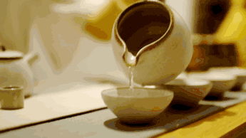 茶杯叉是茶道工具,使得茶杯的取和拿都更加方便.