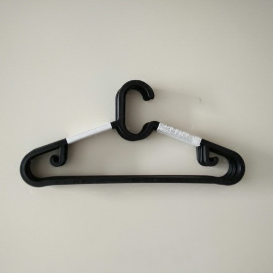 IKEA domestic Estin clothes black summer hanger rack plastic clothes rack 10 pieces