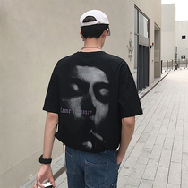 Short-sleeved t-shirt male loose tide card Korean version of the trend in Hong Kong Feng Bai Half-sleeved Hip-Hop Clothes New Summer 2022