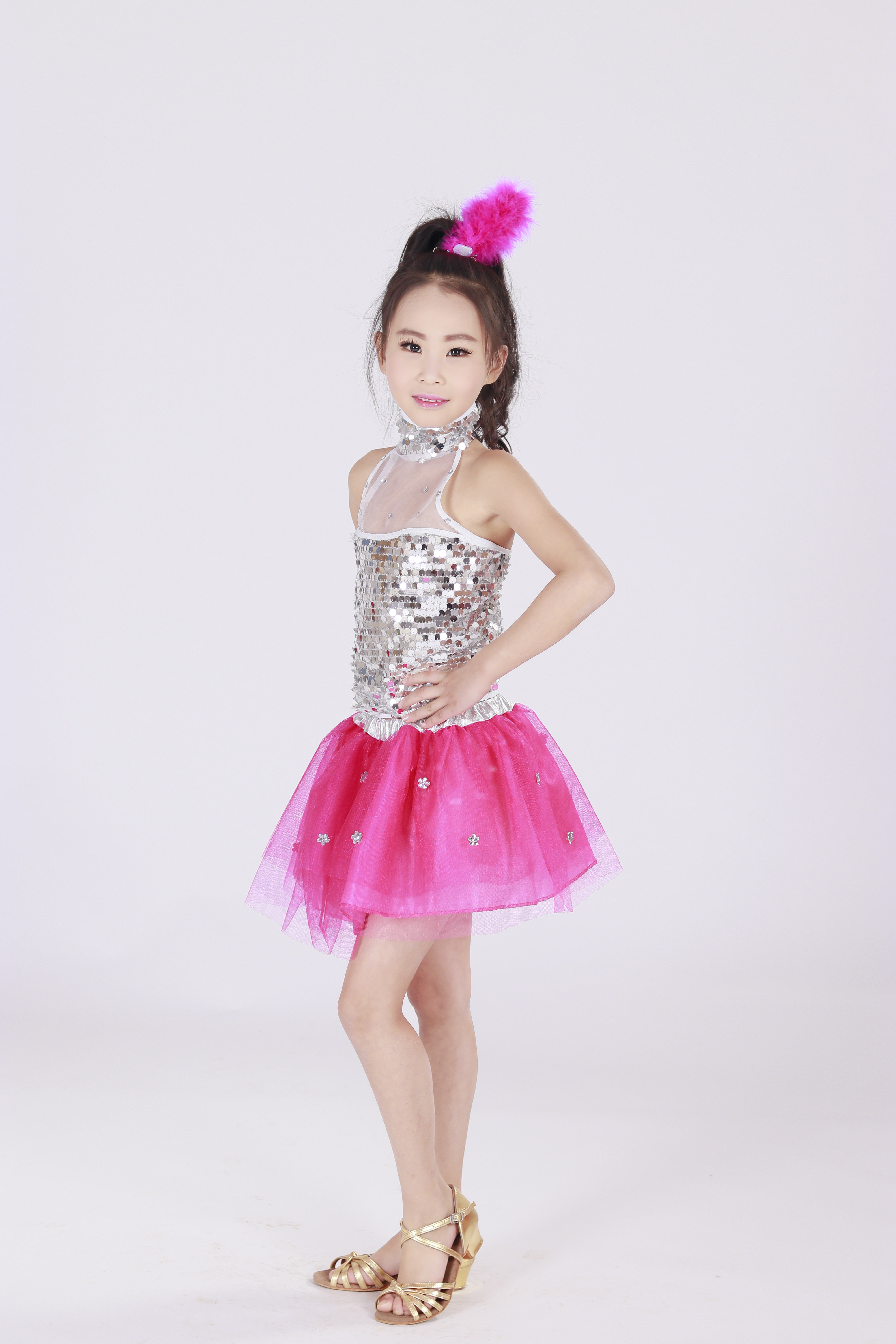 儿童亮片爵士演出服女童现代爵士舞蹈服装幼儿蓬蓬纱裙走秀表演服