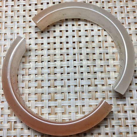 Broken jade bracelet repair carving modification jade jade bracelet repair jade bonding pendant jade bracelet broken jade modification Broken jade bracelet repair carving modification jade jade bracelet repair jade bonding pendant jade bracelet broken jade modification