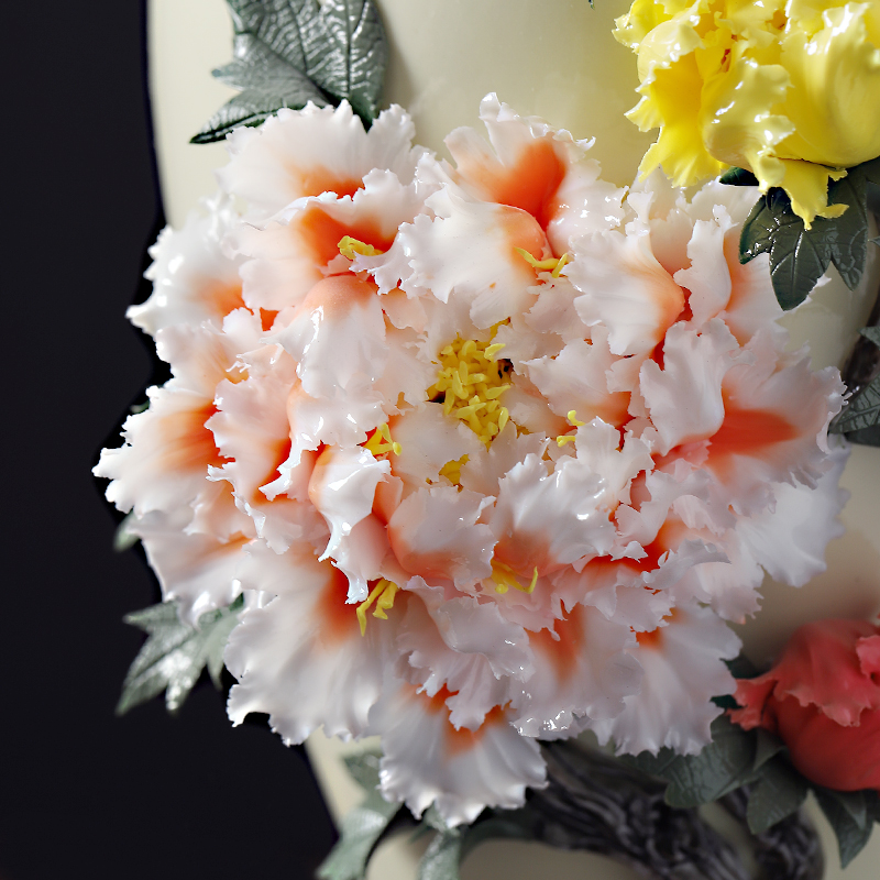 Oriental clay ceramic vase peony sitting room adornment is placed version into opening gifts/blooming flowers