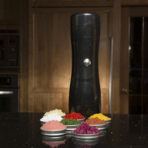 Canadian hand-held caviar Caiseal caeswell making machine